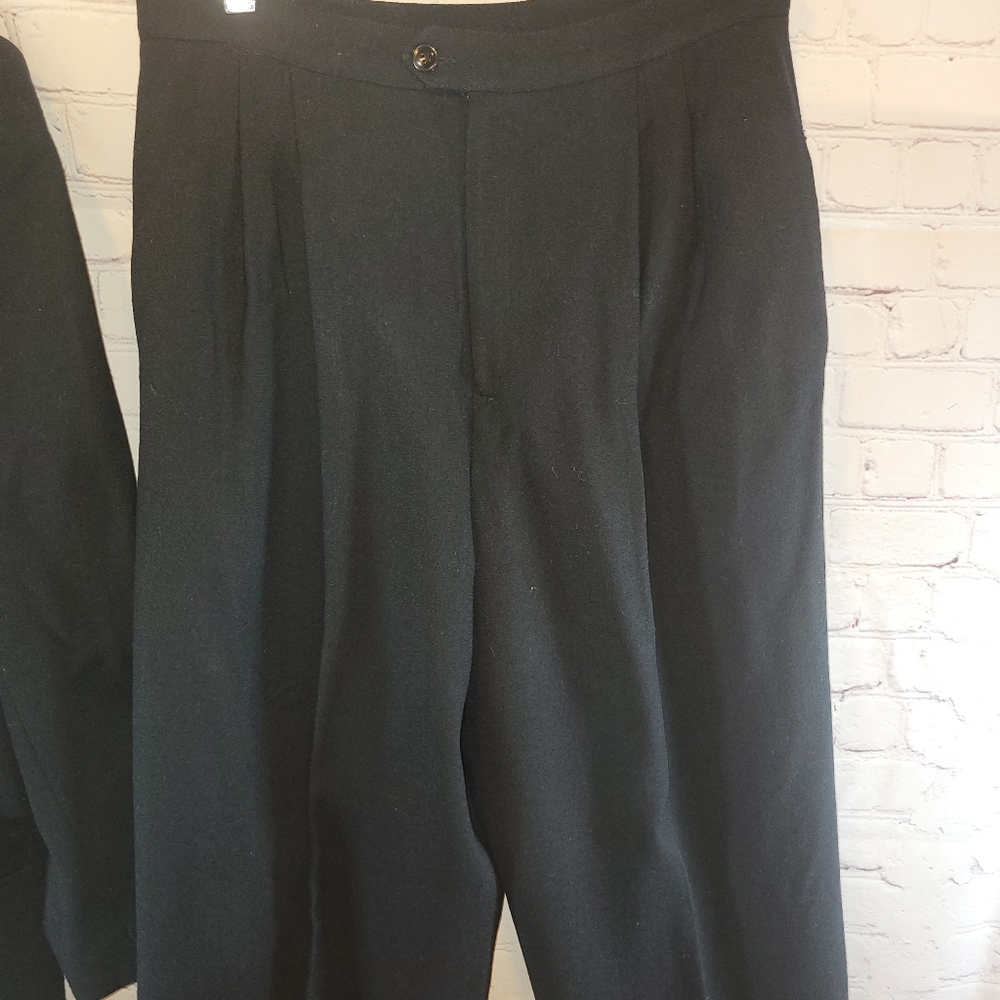 Albert Nipon 2 Piece Wool Suit - image 7